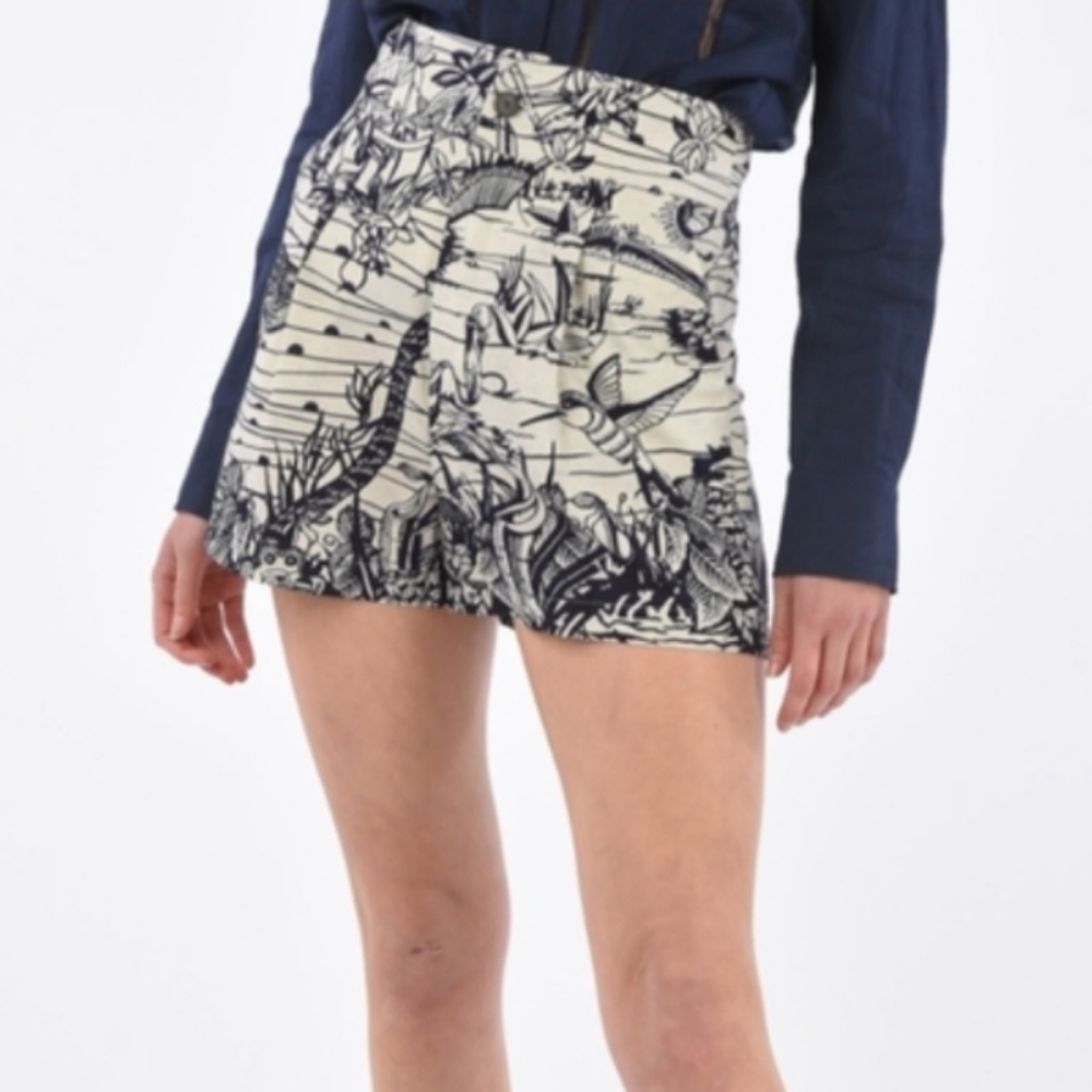 DiorHigh Waist CARNIVORE Single Pleat Shorts 38